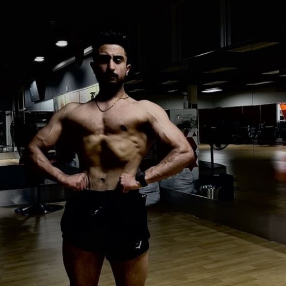 Meet your Posher, Karan - Picture 1 of 1